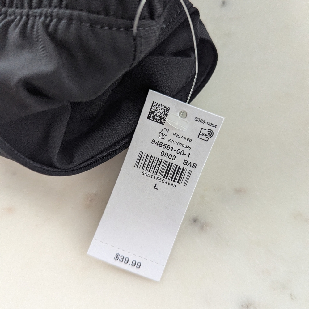 NWT Old Navy Women's Sleek Tech Black High  Rise Athletic Jogger Pants - Picture 4 of 11